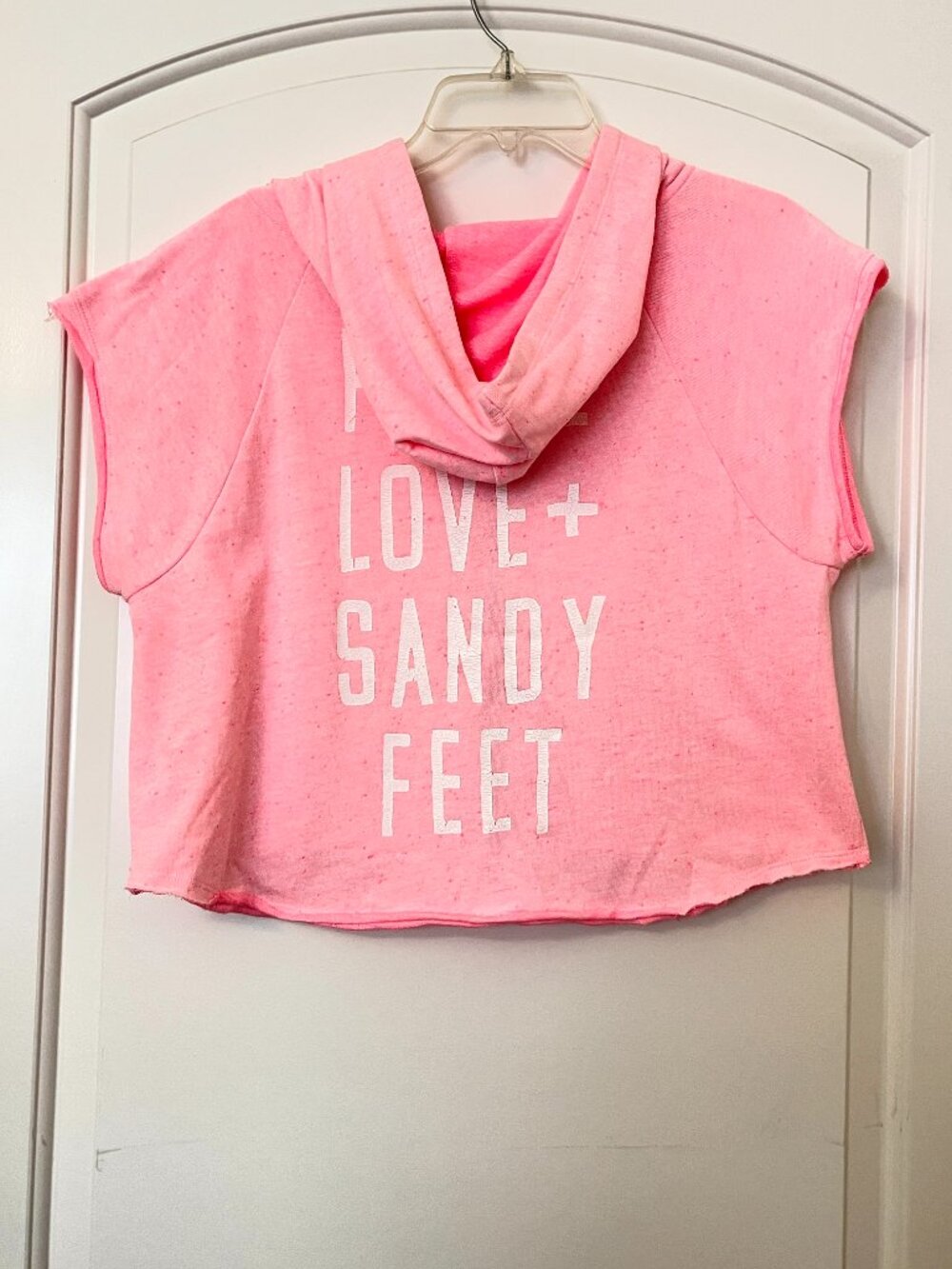 New Victoria's Secret Peace Love Sandy Feet Hoodie Top Crop Bright Coral Small